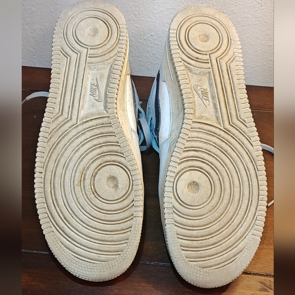 Nike Air Force 1 Mid '07 Neutral Gray - Size 11 (Fair Condition) - Picture 4 of 6